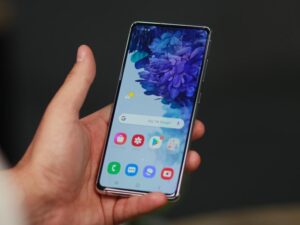 منتظر S21 FE باشید