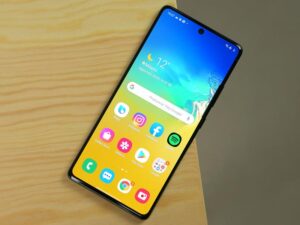 انتشار اندروید 12 و One UI 4 برای خانواده S10 Lite